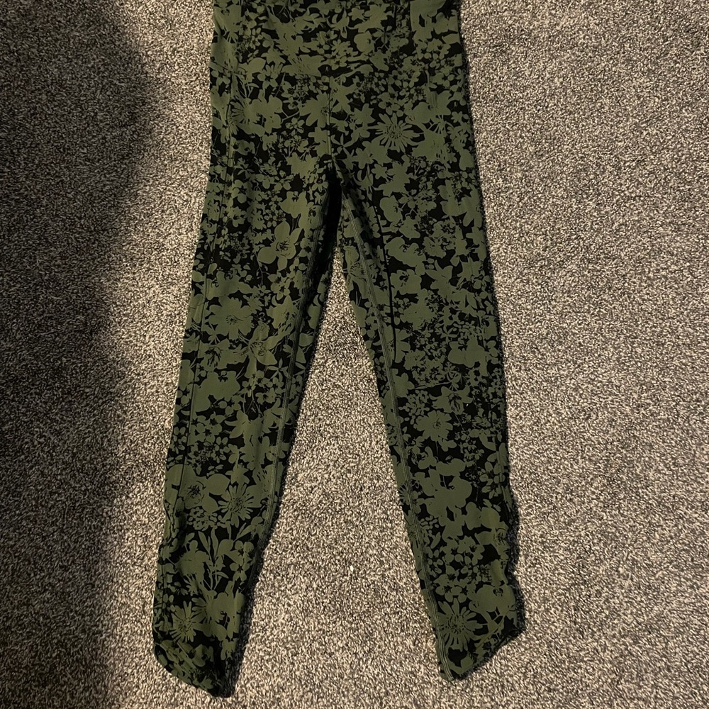 Lululemon 🍋 leggings